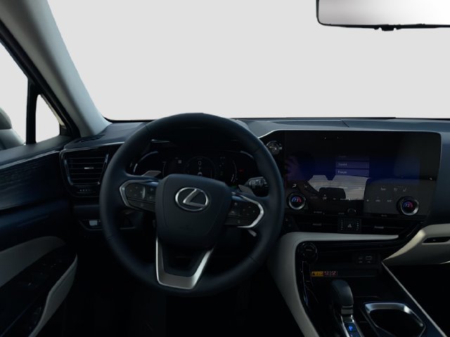 Used 2026 Lexus NX 450h+ AWD w/ Luxury Package image 17