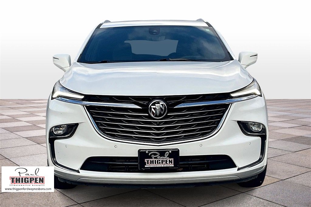Used 2024 Buick Enclave Premium image 3