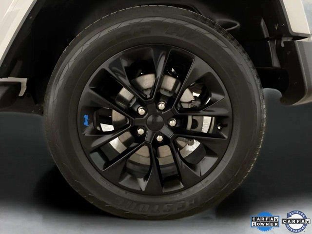 Used 2023 Jeep Wrangler Unlimited Sahara w/ Cold Weather Group image 28