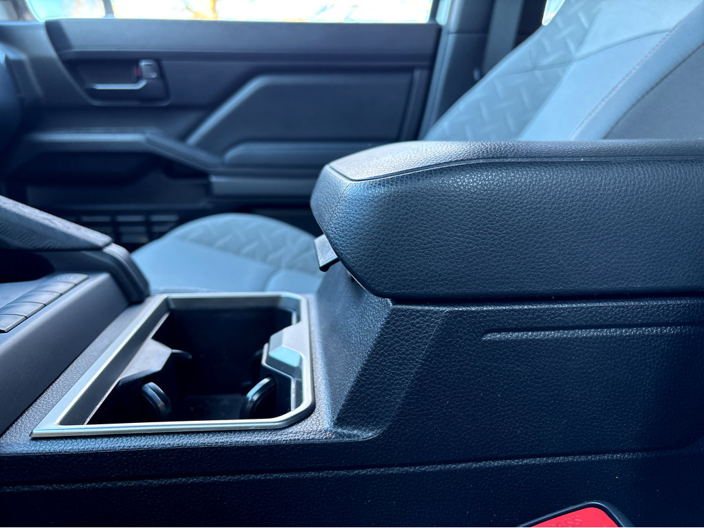 Used 2025 Toyota Tacoma SR5 image 9