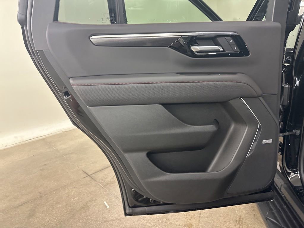 New 2026 Chevrolet Tahoe RST w/ RST Capability Package AWD/4WD image 23