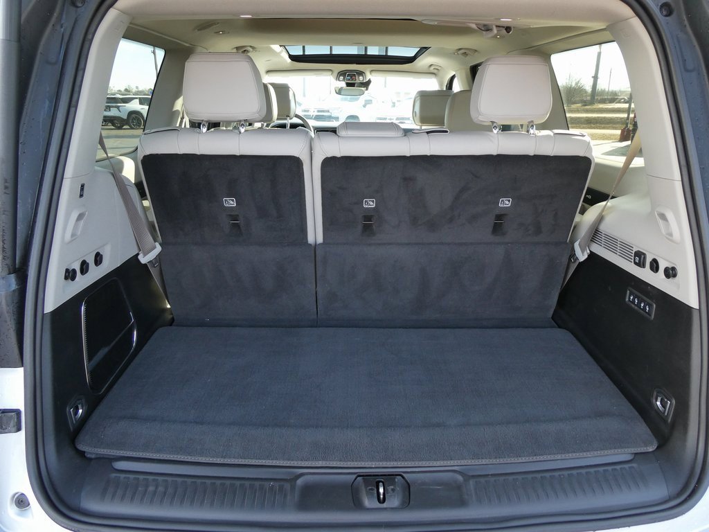 Used 2024 Jeep Wagoneer Series II w/ Premium Group I image 17