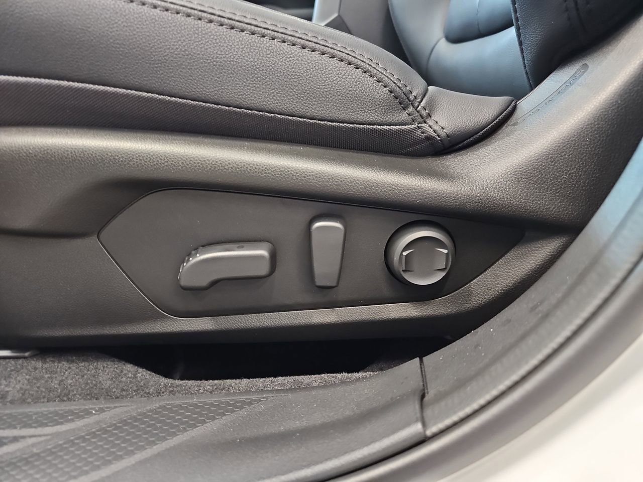 New 2026 Subaru Outback Premium AWD/4WD image 29