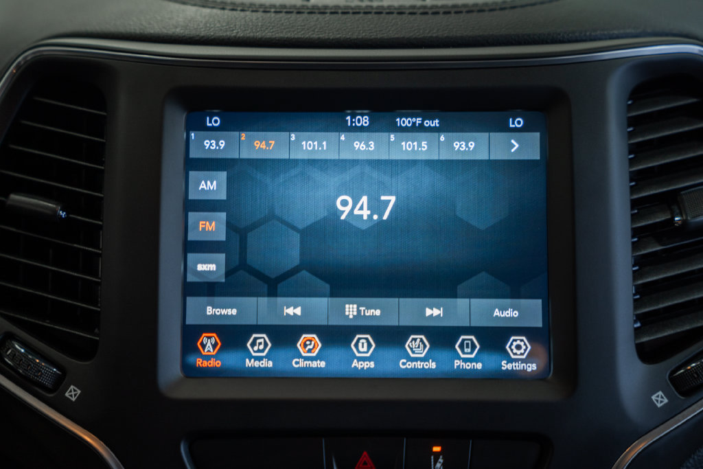 Certified 2022 Jeep Cherokee Latitude Lux AWD/4WD image 23
