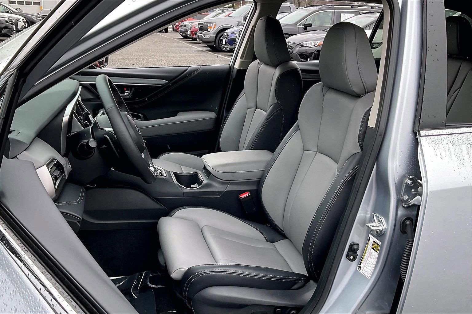 Certified 2025 Subaru Outback Limited w/ Popular Package #2 image 8