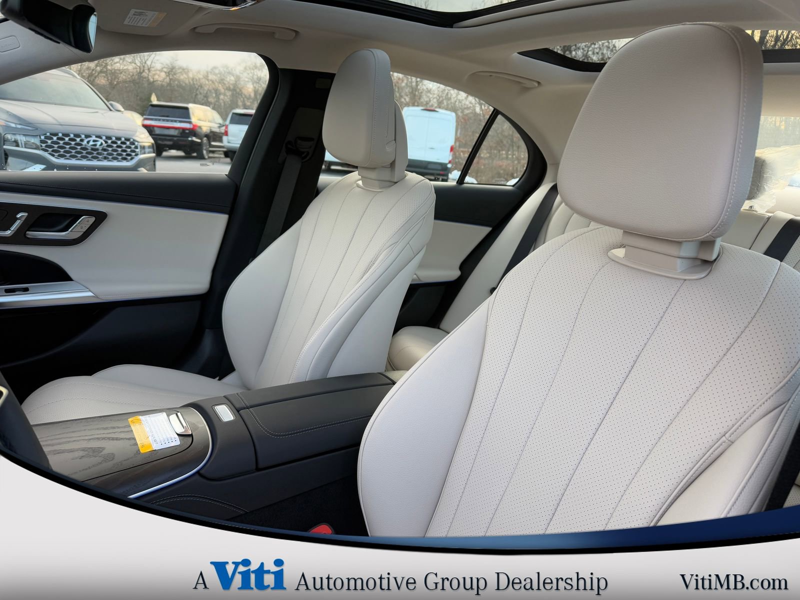 Used 2026 Mercedes-Benz E 350 4MATIC Sedan image 13