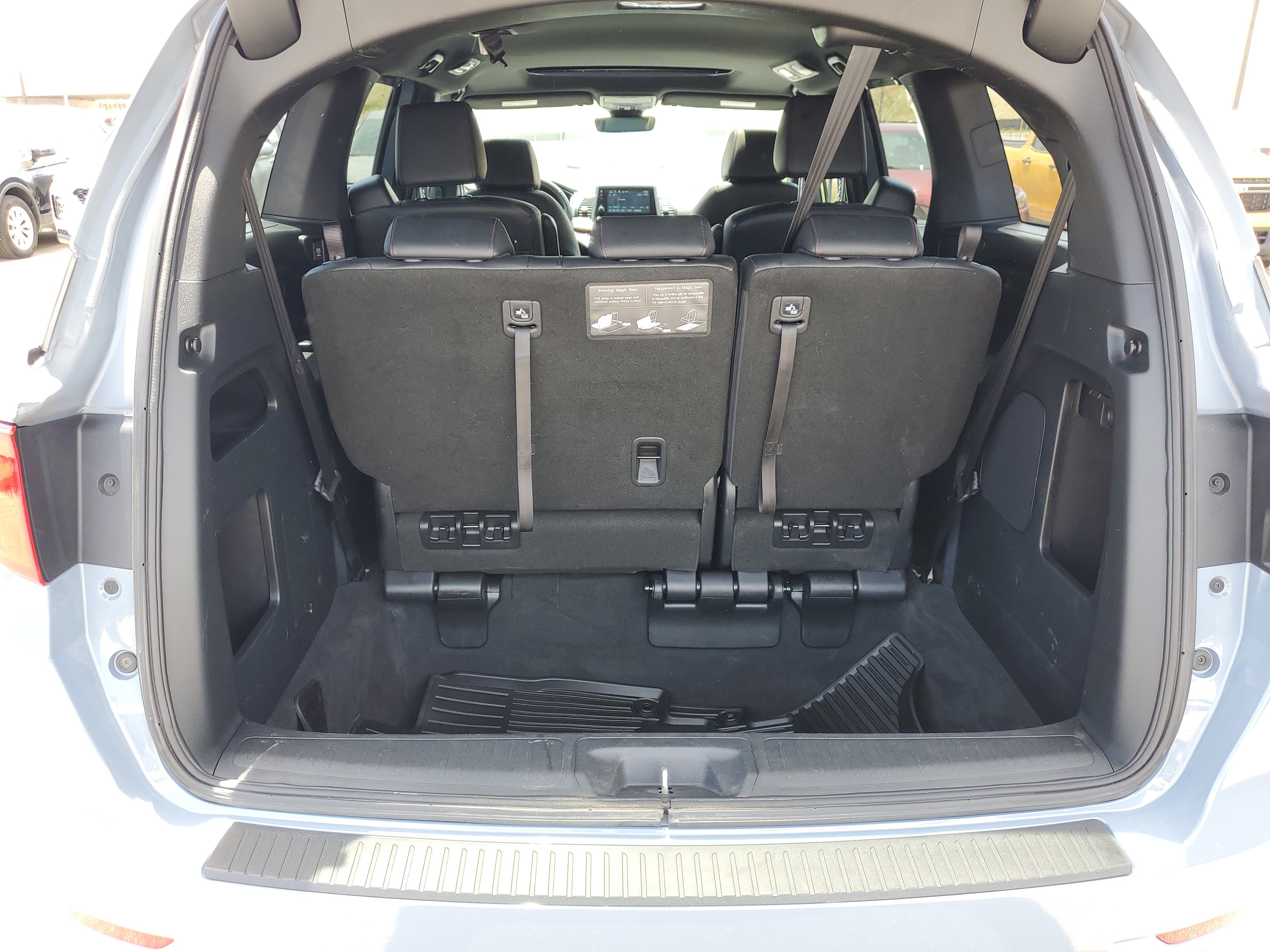 Certified 2023 Honda Odyssey Sport image 8