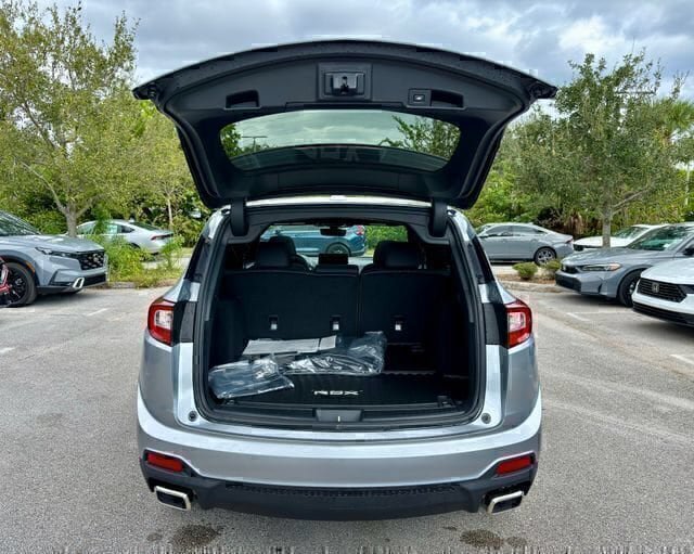 New 2026 Acura RDX SH-AWD image 24