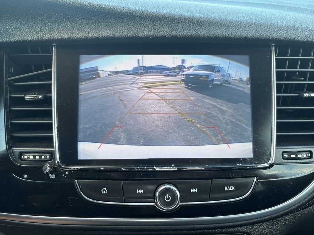 Used 2021 Buick Encore Preferred image 29