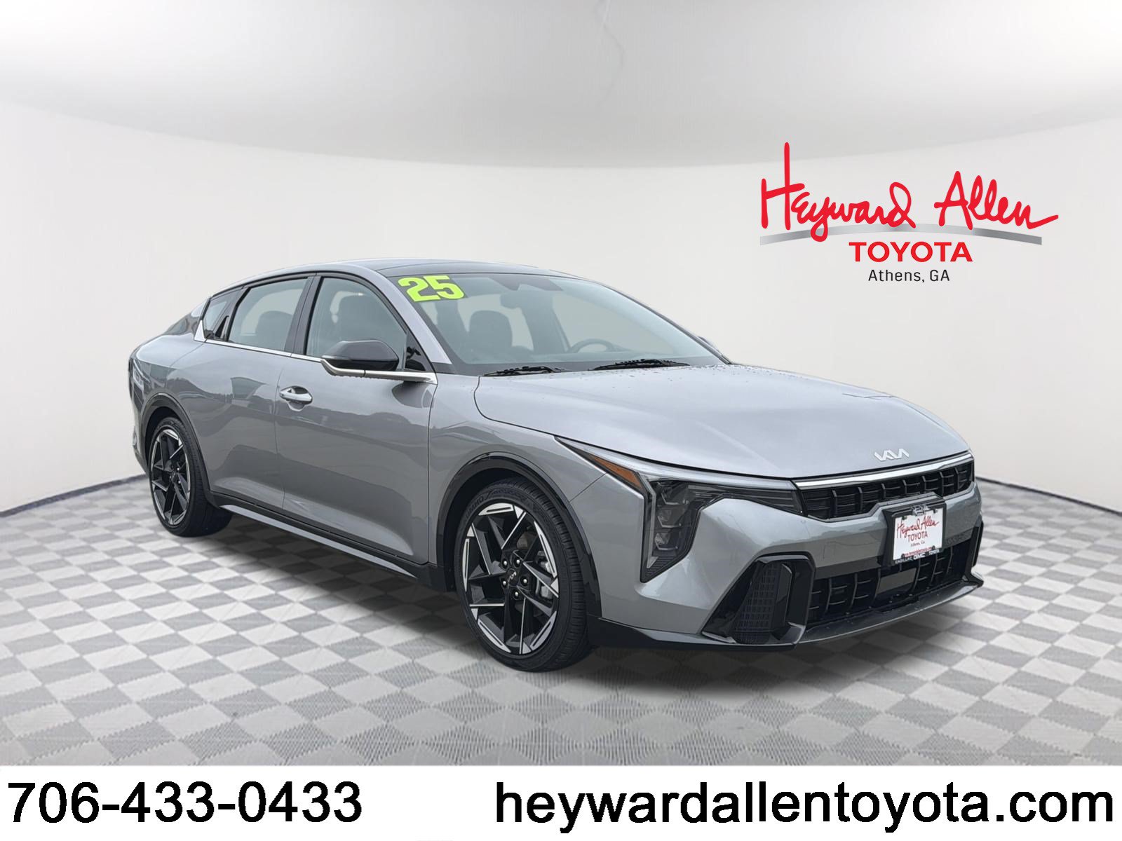 Used 2025 Kia K4 GT-Line w/ GT-Line Sunroof Package FWD image 1