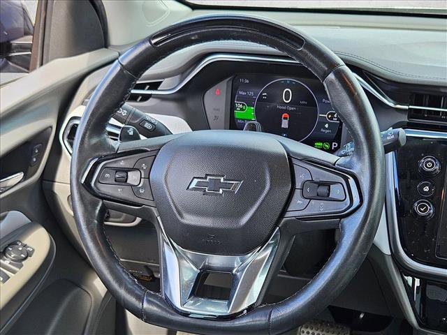 Used 2023 Chevrolet Bolt EUV Premier w/ Super Cruise Package image 11