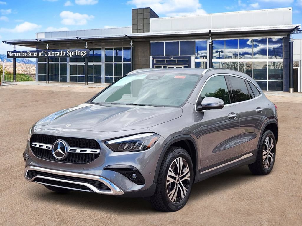 Used 2026 Mercedes-Benz GLA 250 4MATIC image 3