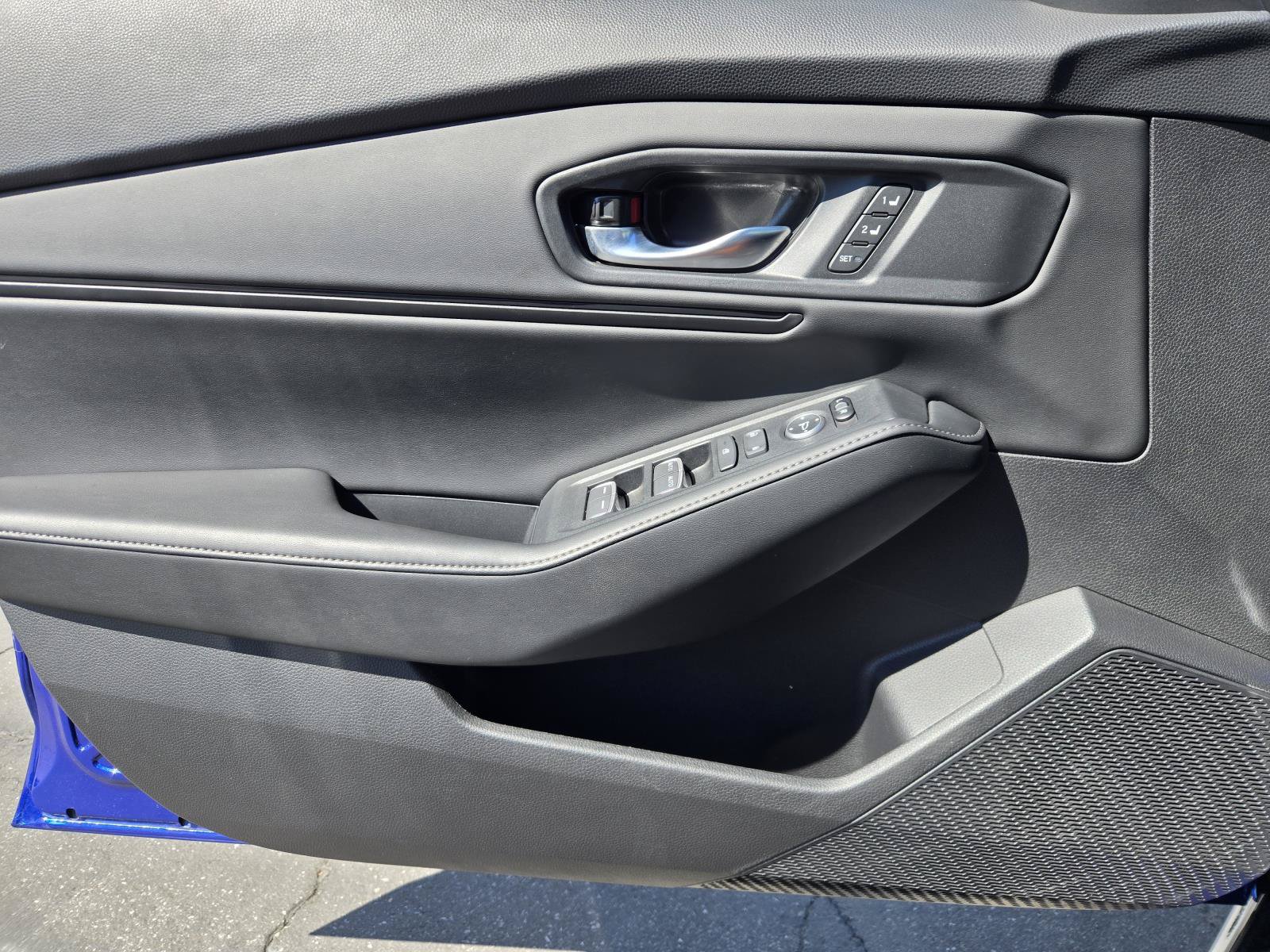 Used 2025 Honda Accord Sport image 19