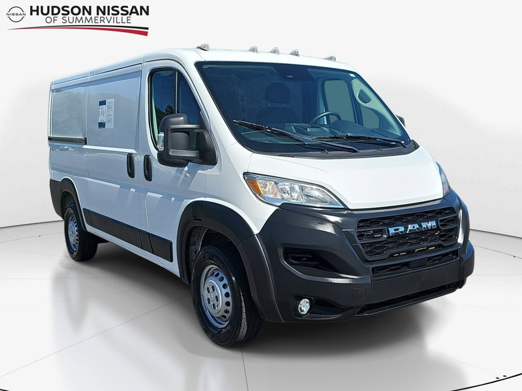 Used 2025 RAM ProMaster 2500 w/ Convenience Group