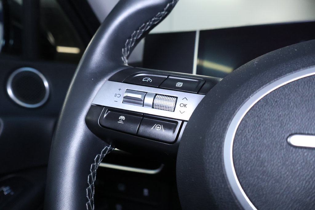 Used 2025 Hyundai Sonata SEL FWD image 20