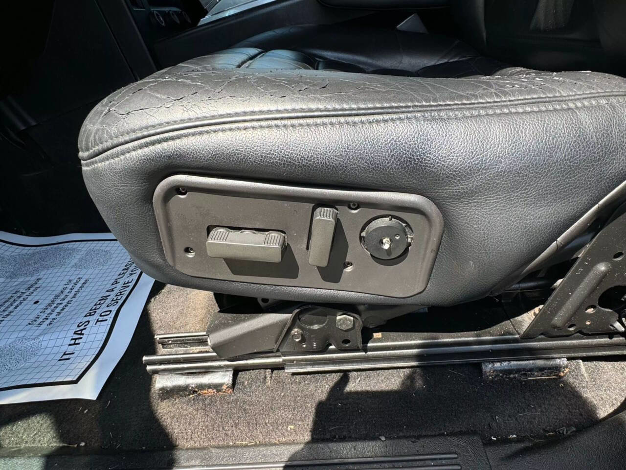 Used 2006 HUMMER H2 Base 4dr SUV 4WD image 25