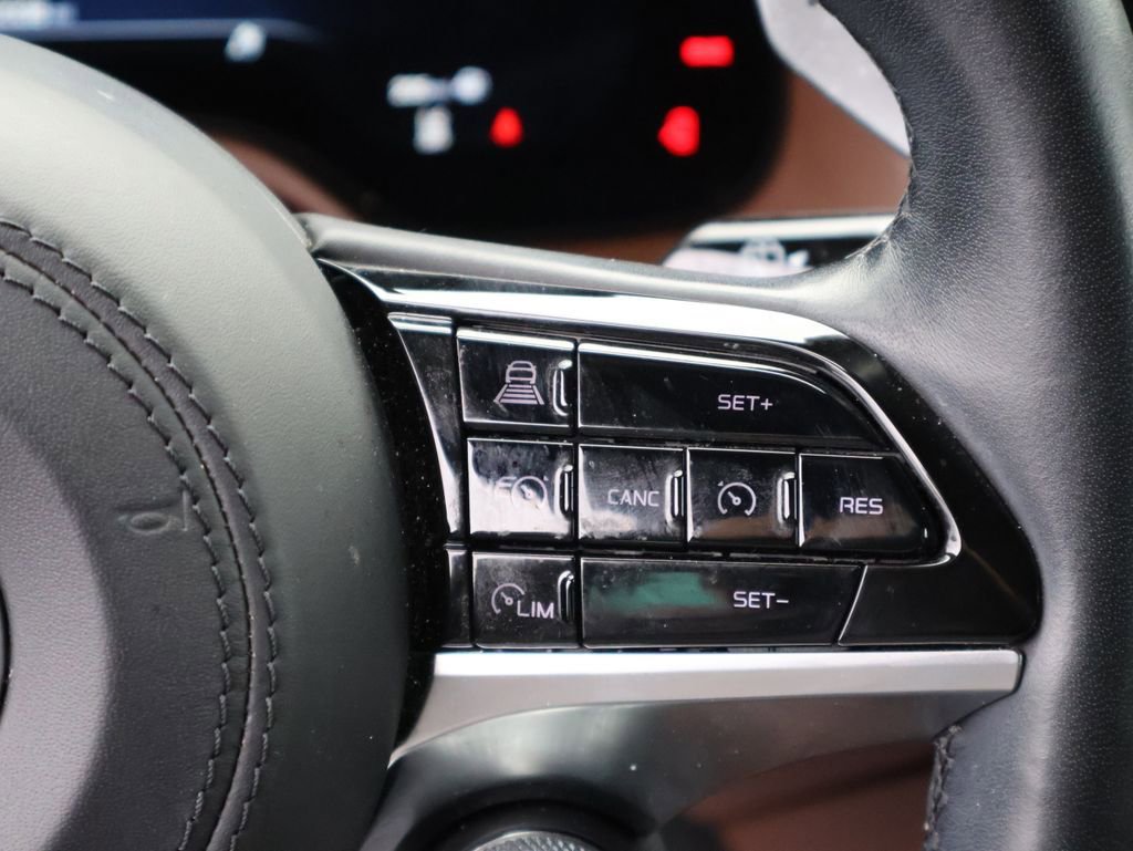 Used 2023 Maserati Grecale GT AWD/4WD image 33