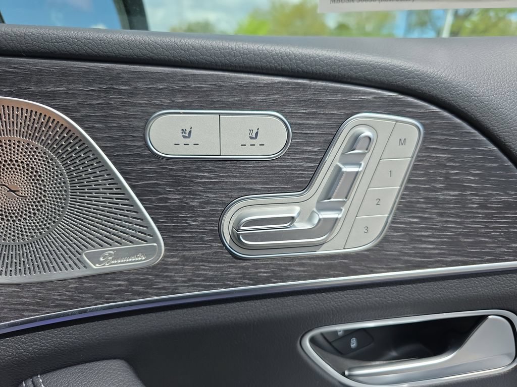 New 2026 Mercedes-Benz GLS 450 4MATIC image 17