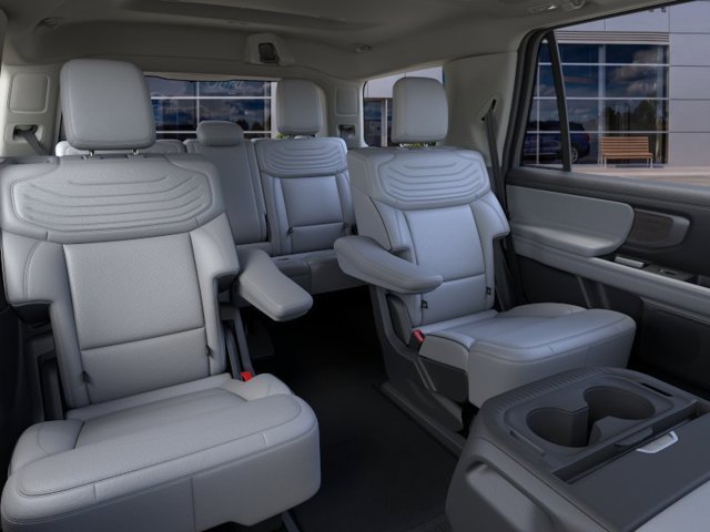 New 2026 Ford Expedition Platinum w/ Platinum Ultimate Package AWD/4WD image 14