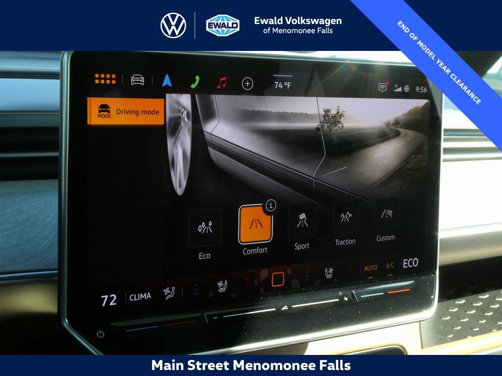 New 2025 Volkswagen ID. Buzz Pro S Plus AWD/4WD image 40