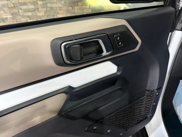 Used 2023 Ford Bronco Big Bend w/ Sasquatch Package AWD/4WD image 12