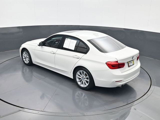 Used 2018 BMW 320i Sedan RWD image 19