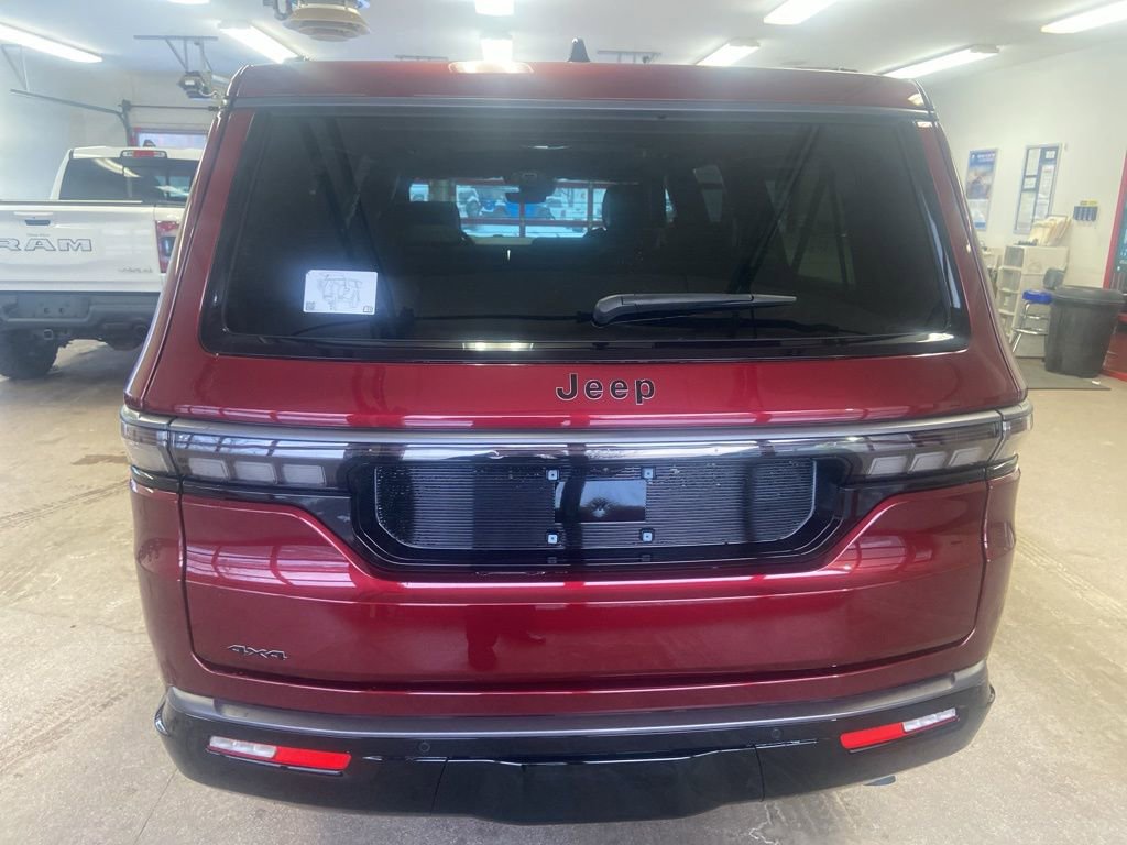 New 2026 Jeep Grand Wagoneer L Limited w/ Premium Group II image 25
