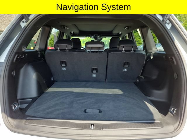 Certified 2024 Jeep Grand Cherokee Limited w/ Black Appearance Package AWD/4WD image 10