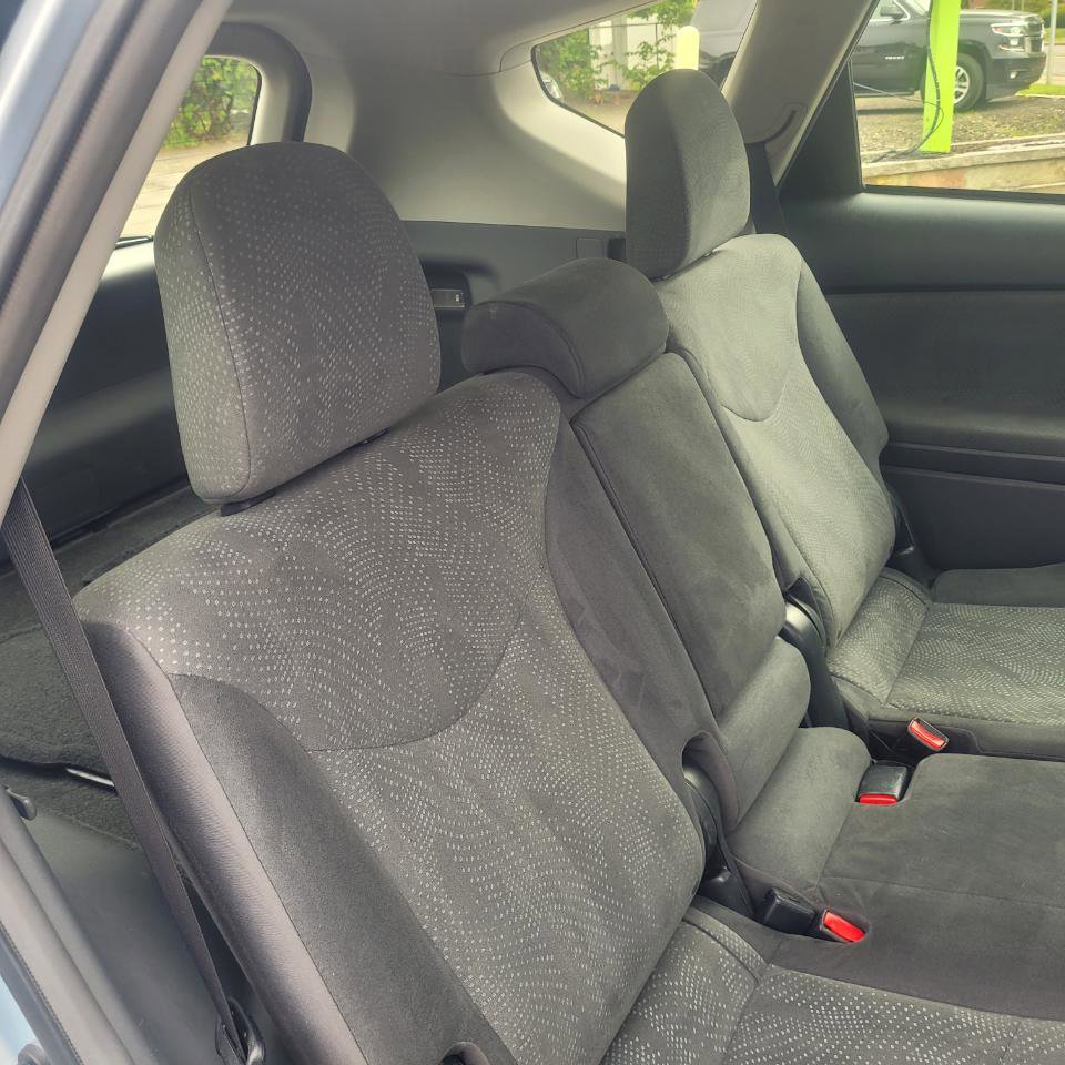 Used 2014 Toyota Prius V Three FWD image 27