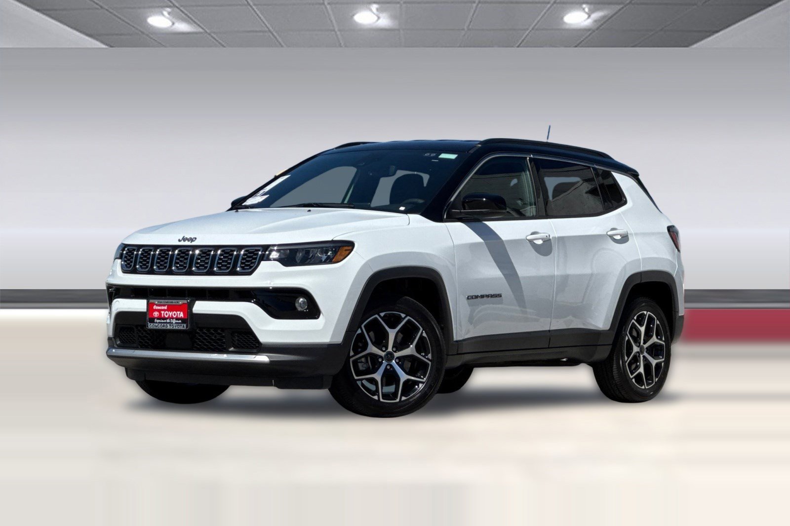 Used 2025 Jeep Compass Limited image 25