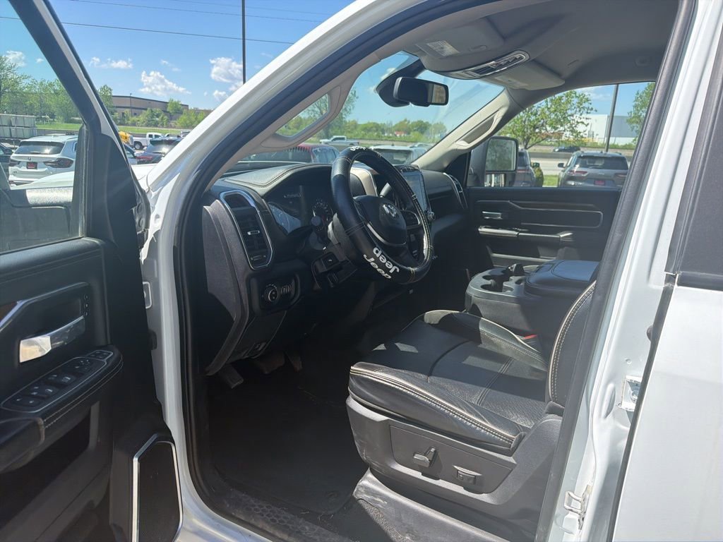 Used 2024 RAM 2500 Laramie image 9