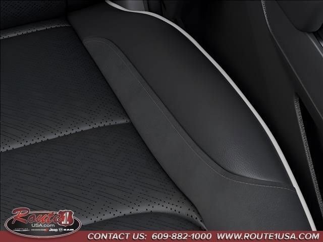 New 2026 RAM 1500 Laramie AWD/4WD image 21
