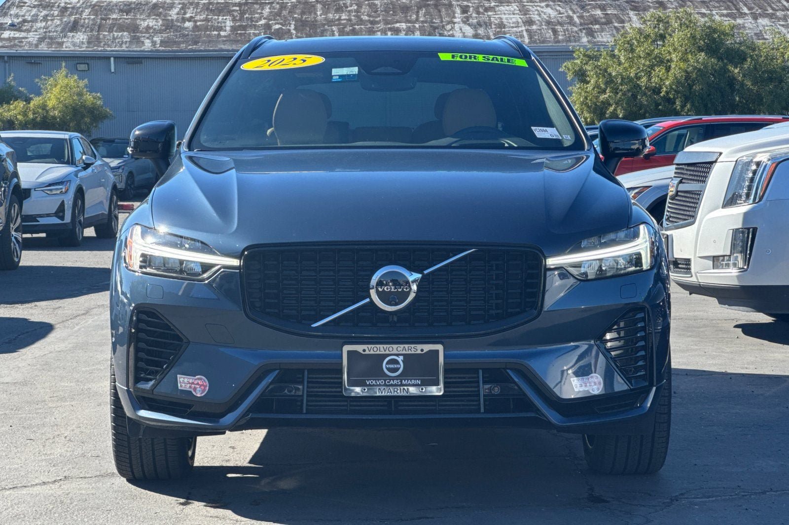 Certified 2025 Volvo XC60 T8 Ultra w/ Climate Package AWD/4WD image 11