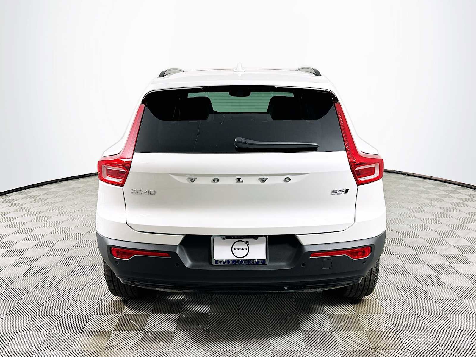 New 2026 Volvo XC40 B5 Ultra w/ Climate Package image 6