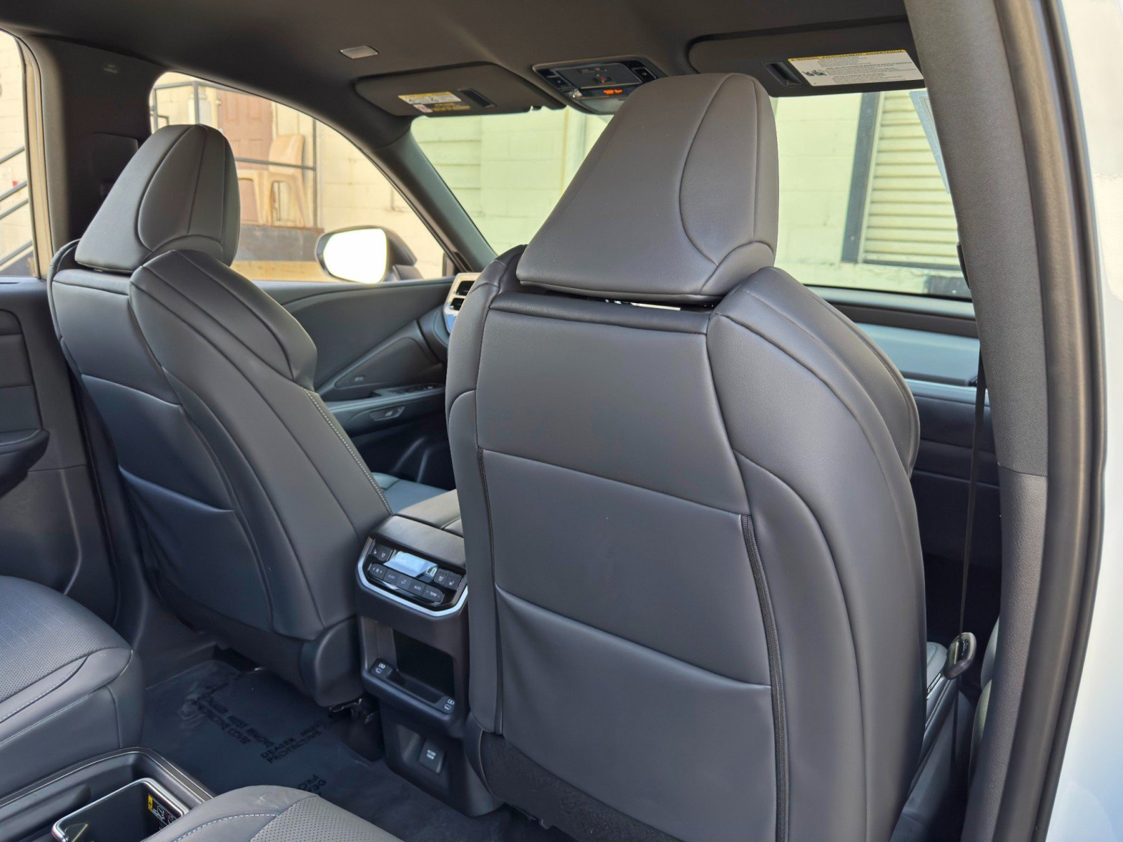 Used 2025 Lexus TX 500h AWD w/ Technology Package image 35