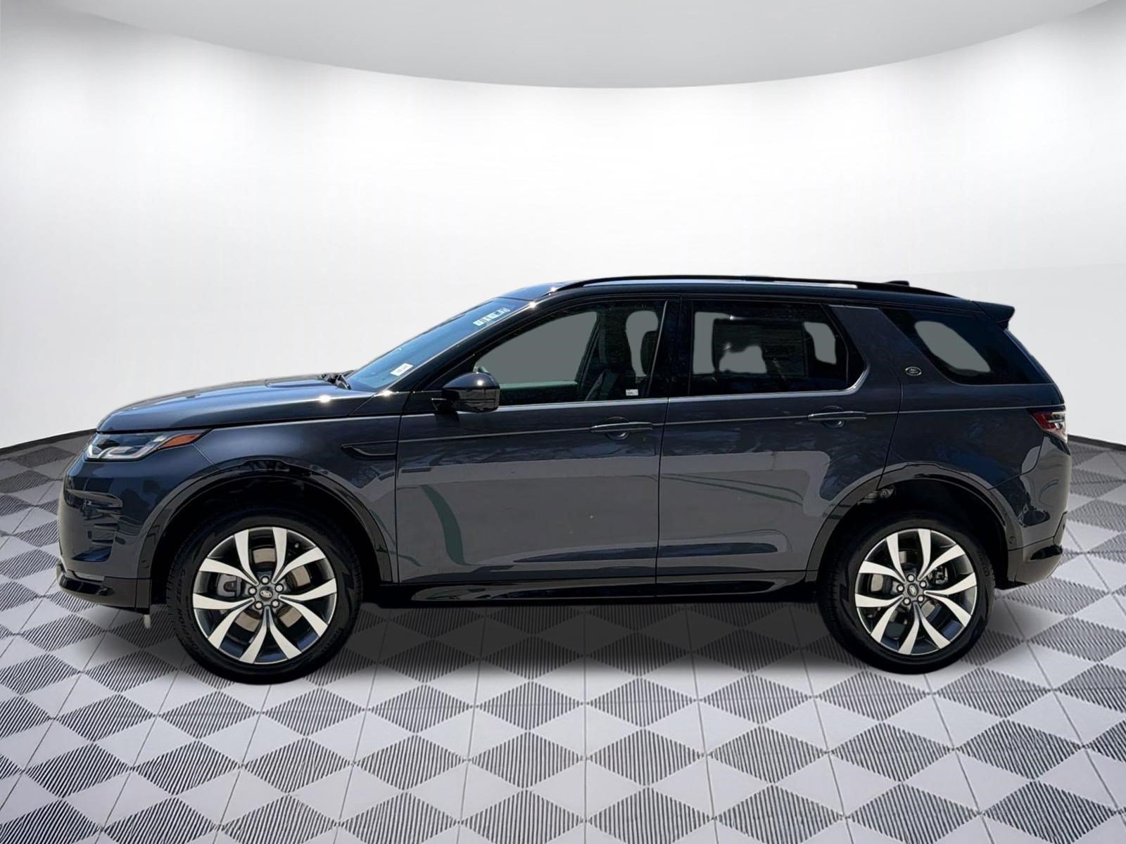 New 2026 Land Rover Discovery Sport Landmark AWD/4WD image 2