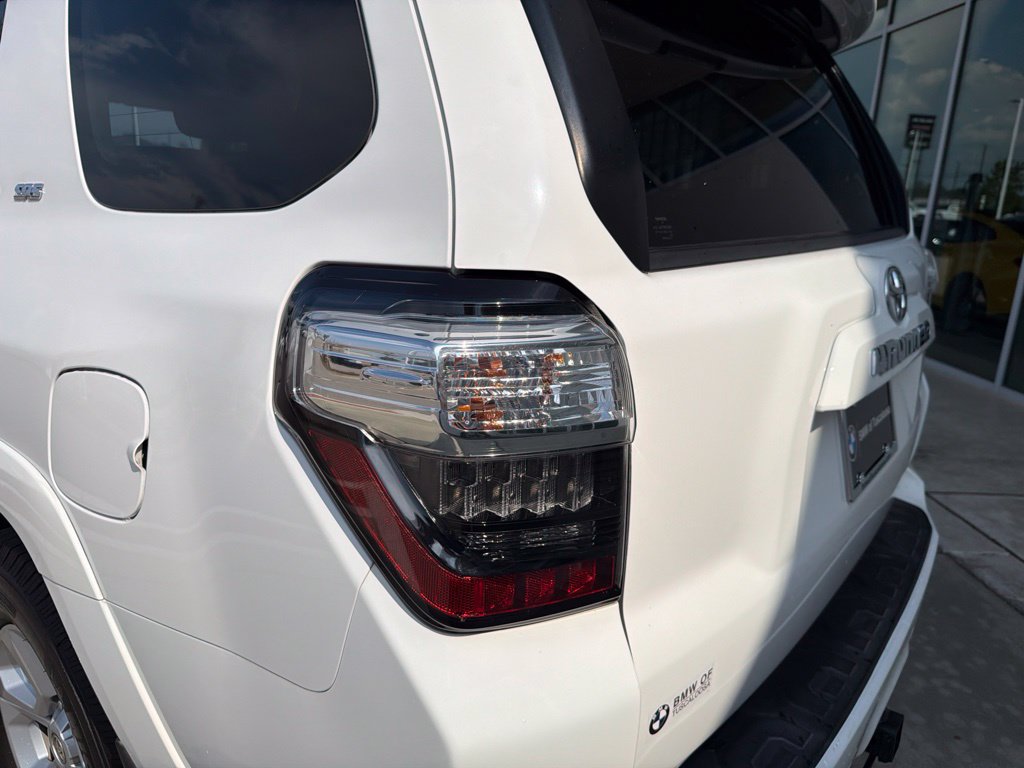 Used 2019 Toyota 4Runner SR5 RWD image 15