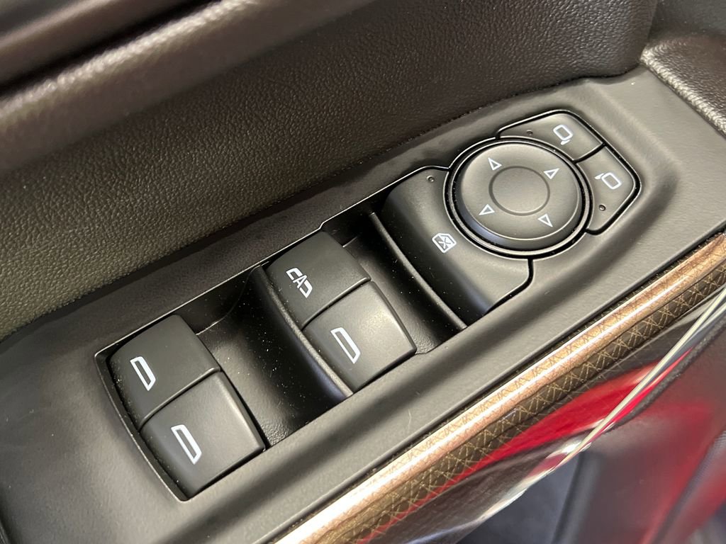 Used 2019 Chevrolet Silverado 1500 RST AWD/4WD image 41