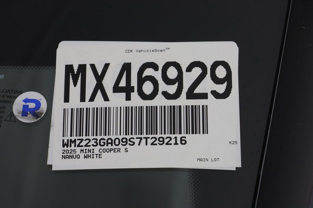 Certified 2025 MINI Cooper Countryman S w/ Comfort Package Max image 25