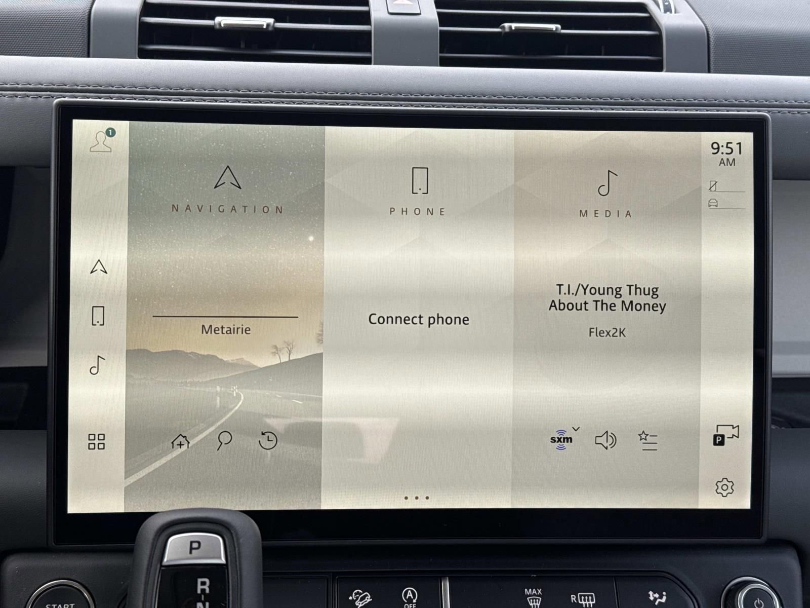 New 2026 Land Rover Defender 130 X-Dynamic SE image 11