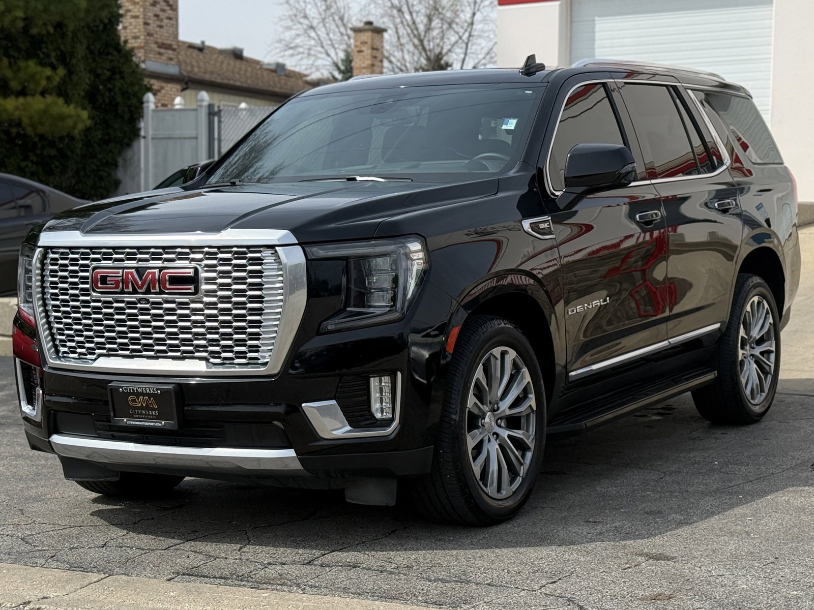 Used 2021 GMC Yukon Denali AWD/4WD image 6