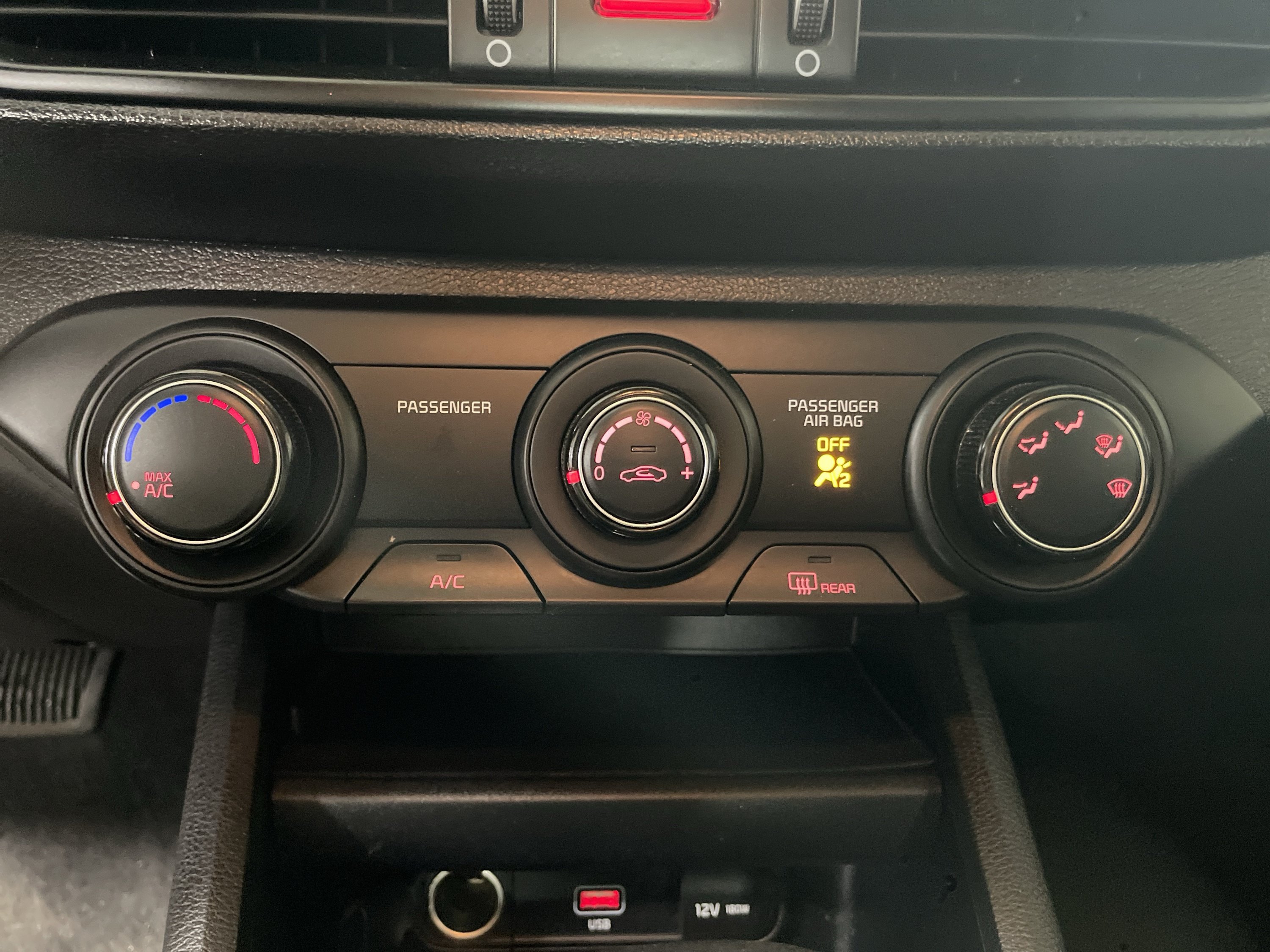 Used 2023 Kia Forte LXS w/ LXS Technology Package FWD image 20