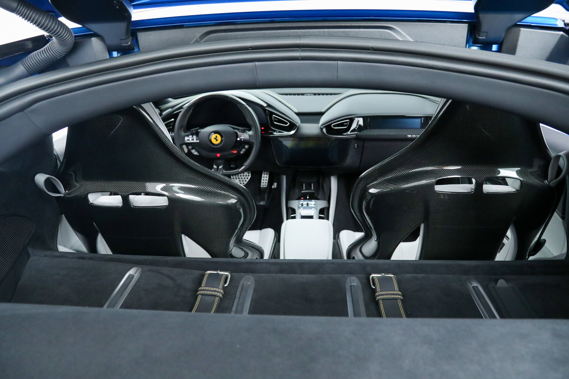 Certified 2025 Ferrari 12Cilindri image 36