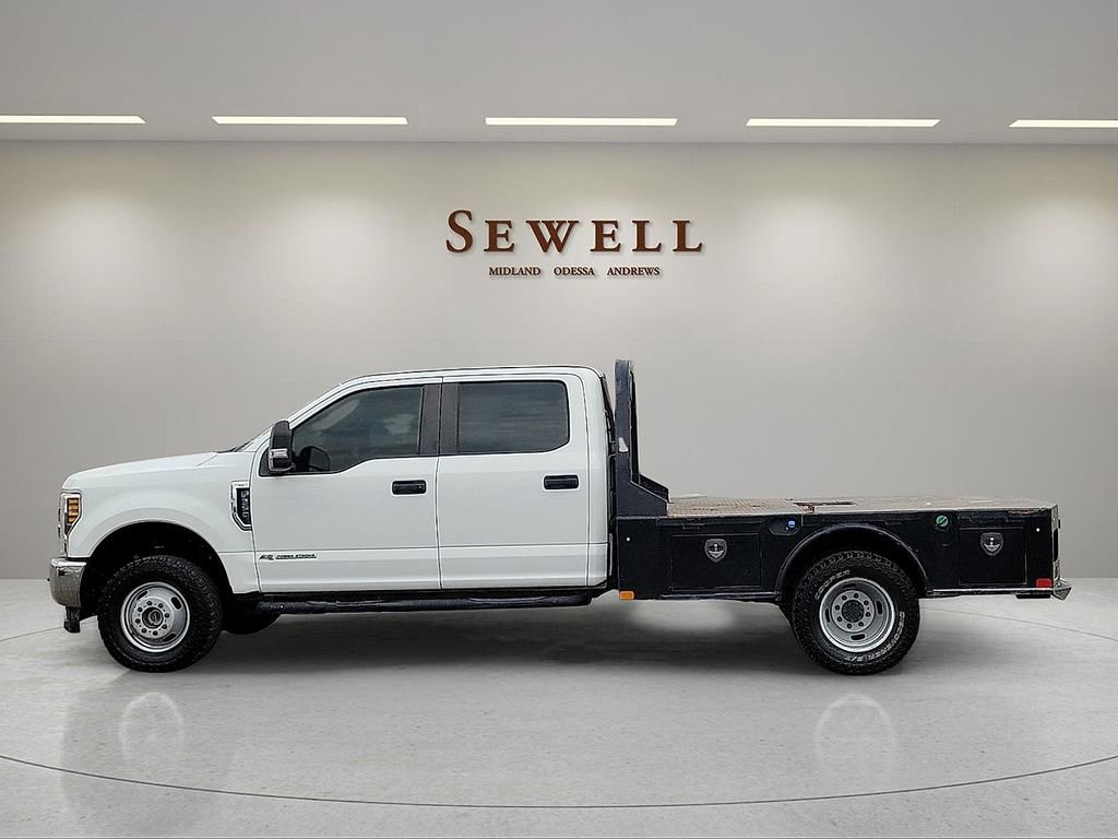 Used 2019 Ford F350 XL w/ Power Equipment Group AWD/4WD image 2