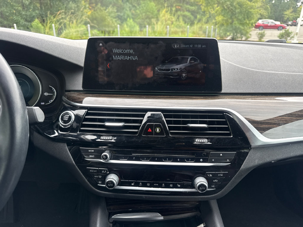 Used 2018 BMW 530e RWD image 18
