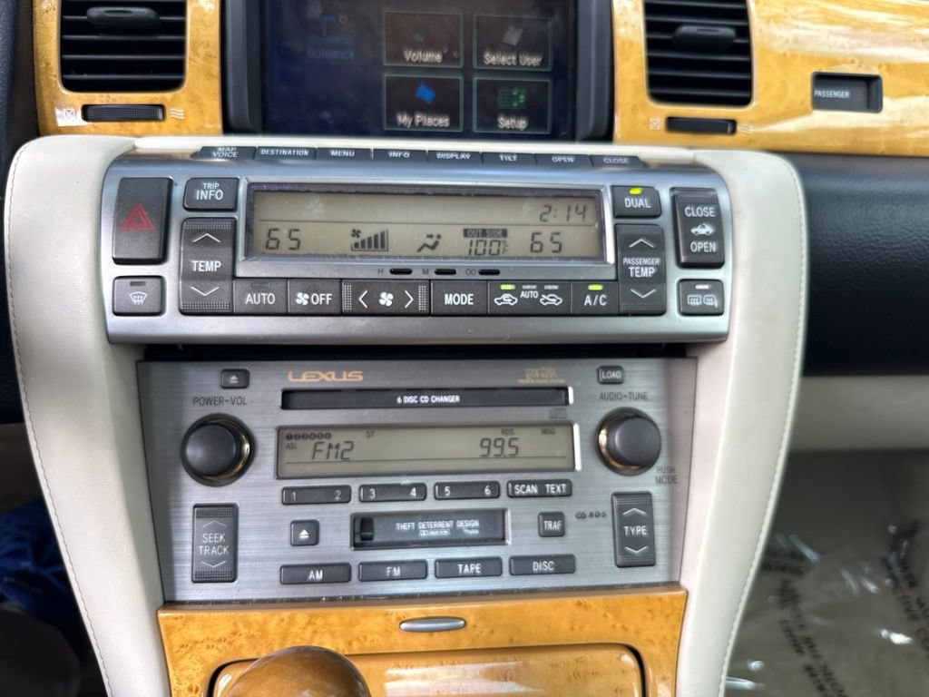 Used 2005 Lexus SC 430 Convertible RWD image 48