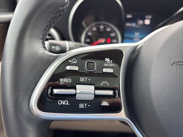 Used 2021 Mercedes-Benz GLC 300 4MATIC image 31