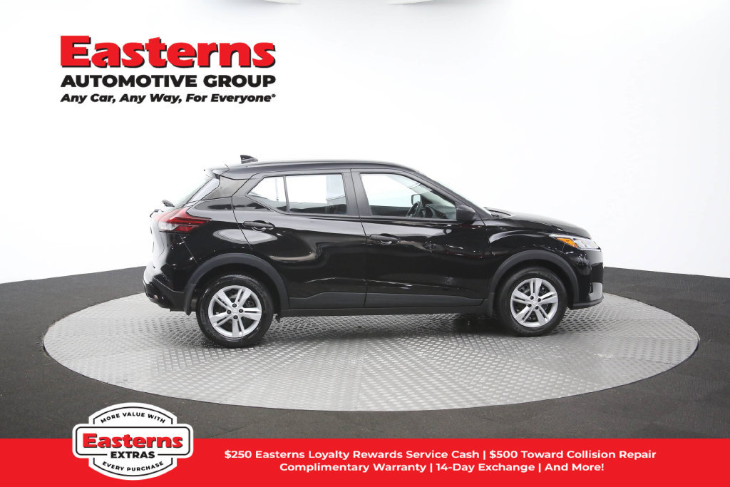 Used 2024 Nissan Kicks S FWD image 44