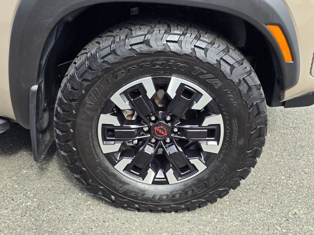 Used 2023 Nissan Frontier PRO-4X w/ Pro Convenience Package image 12
