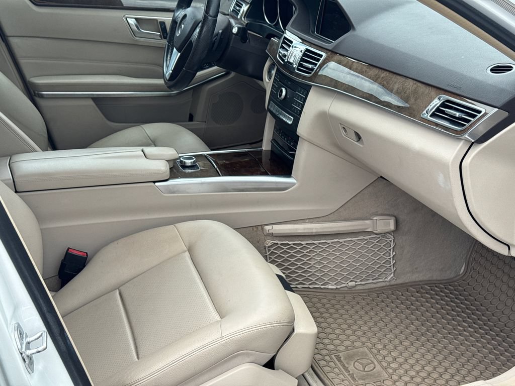 Used 2016 Mercedes-Benz E 350 4MATIC Sedan image 14